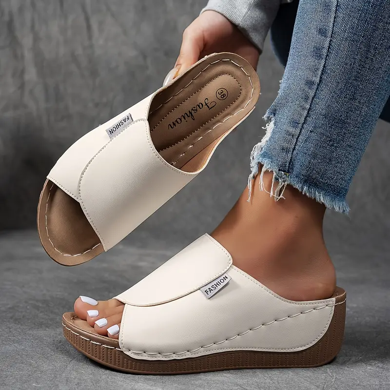 Annie™ | Sandal med kilehæl