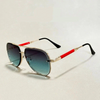 Aune™ | Episke Aviator-solbriller med skulpturerte gradientlinser