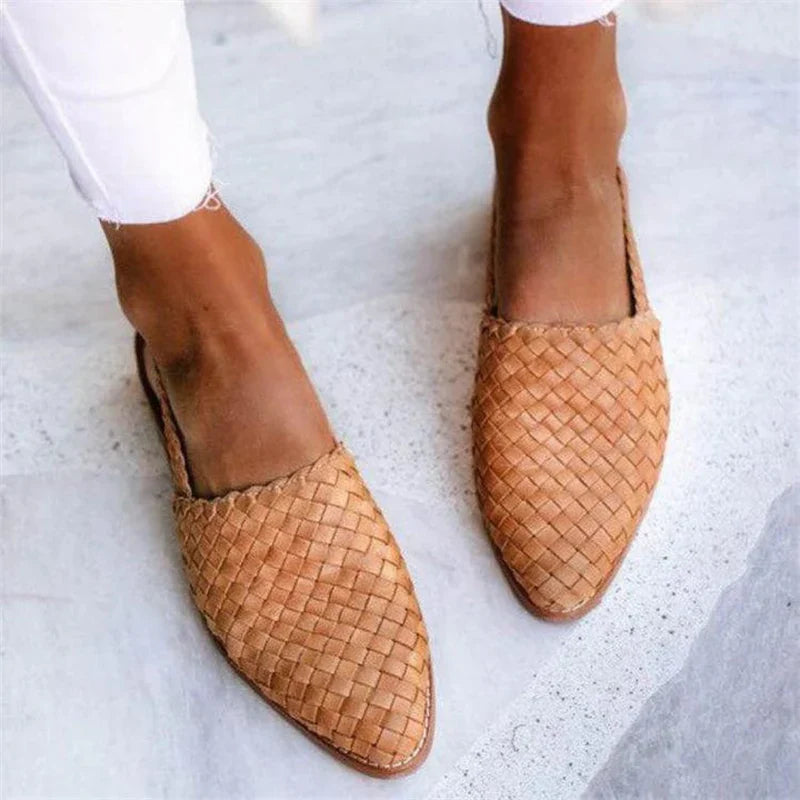Irma™ | Elegante slip-on-sko i skinn med flettemønster