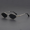 Eira™ | Elegante Cat-Eye Solbriller med Skarpe, Skulpturelle Linser