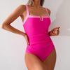 Daniella™ | Badedrakt for kvinner med dyp V-hals og push-up