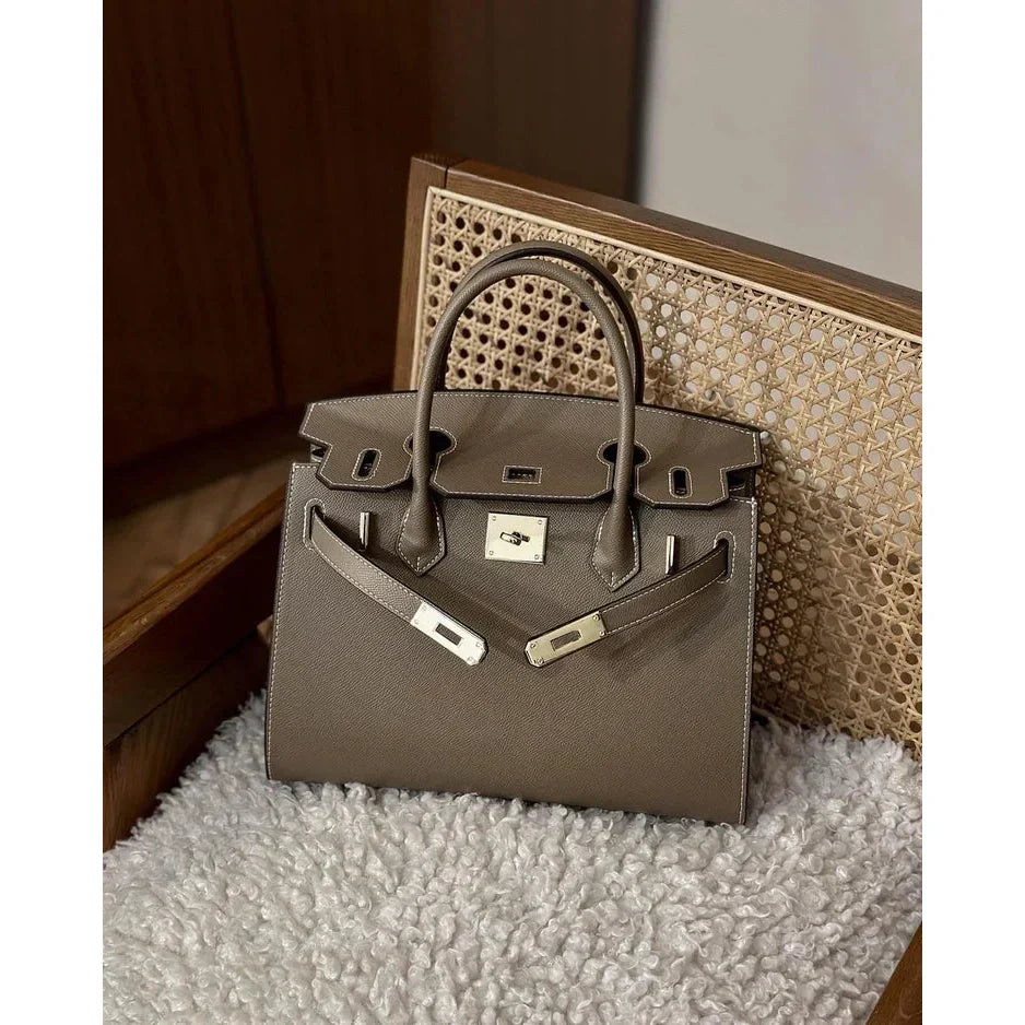 Astrud™ | Eleganse i hvert saum