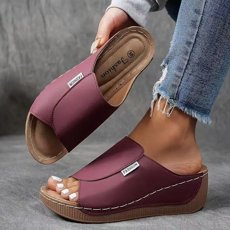 Annie™ | Sandal med kilehæl