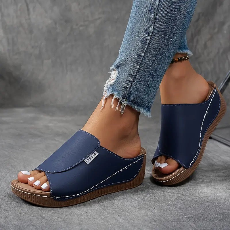 Annie™ | Sandal med kilehæl