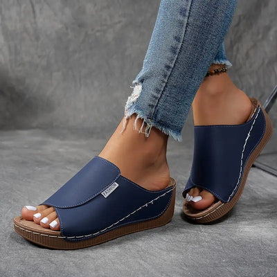 Annie™ | Sandal med kilehæl