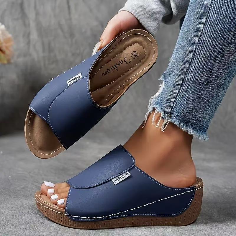 Annie™ | Sandal med kilehæl