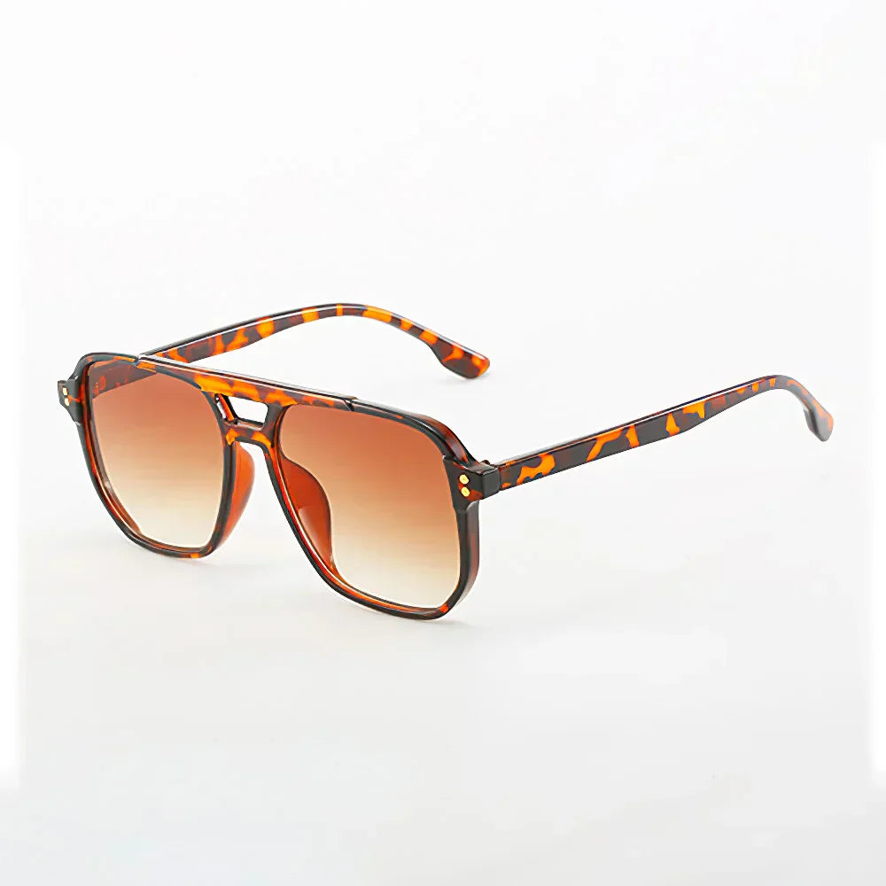 Iben™ | Elegant Aviator-solbriller med gradient fargeblanding