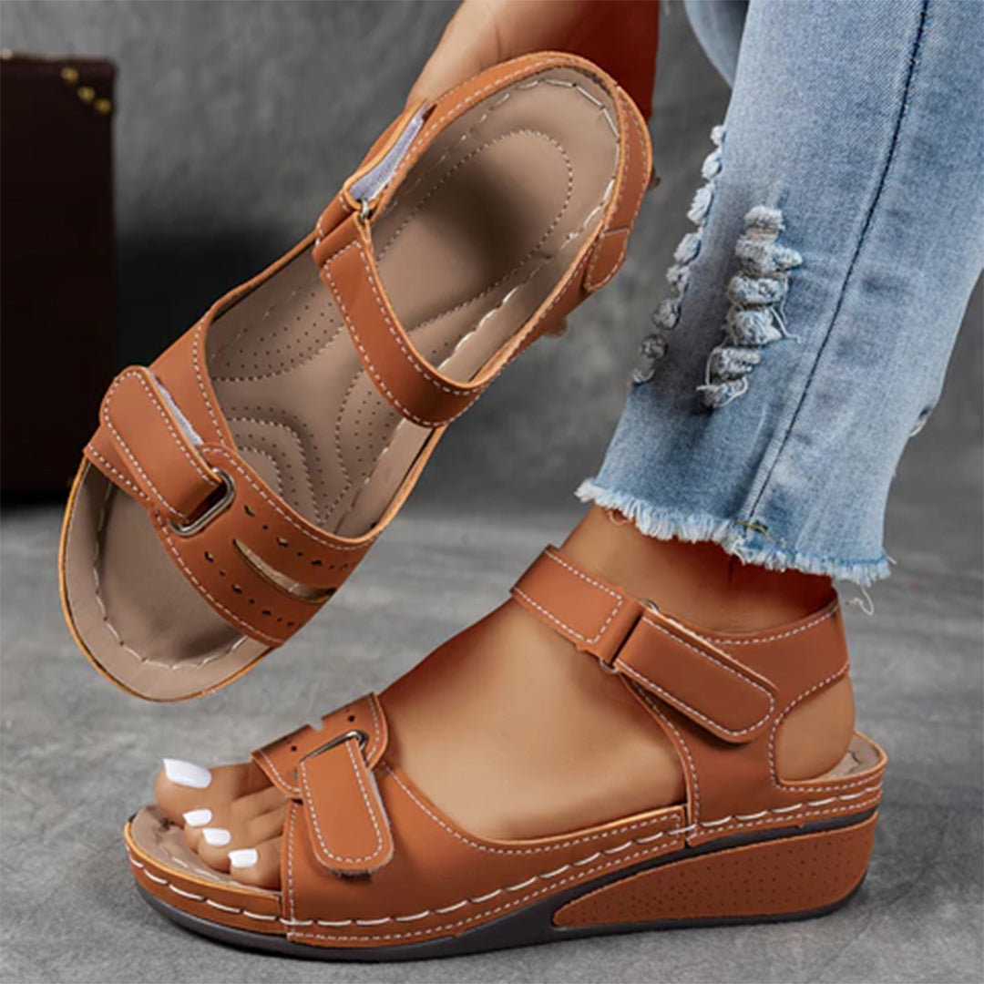 Inez™ | Stilige ortopediske sandaler